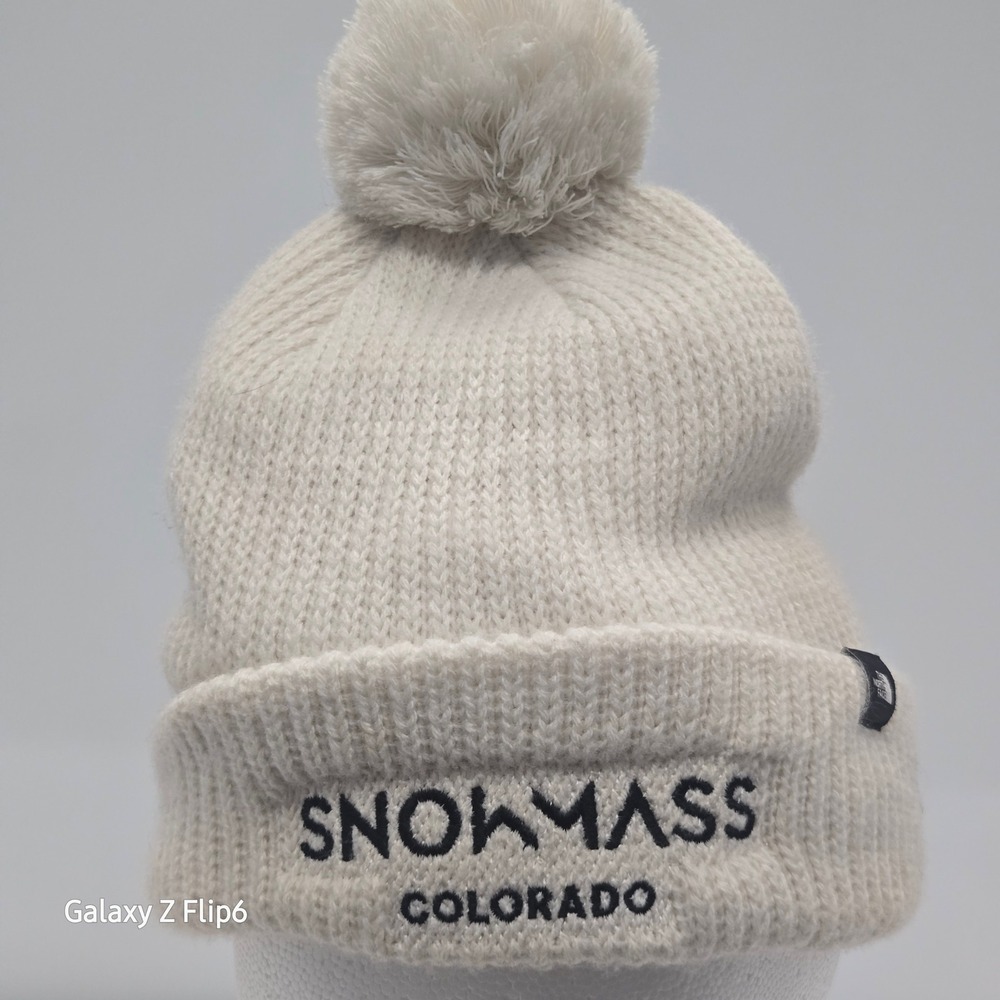 The North Face Snowmass Colorado Beanie Hat Cream Pom Pom Unisex NF0A7RGI F22